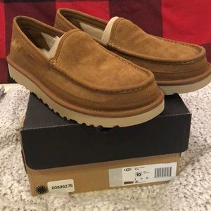 Mens Ugg Dex Loafers Size 10 Chestnut Color
